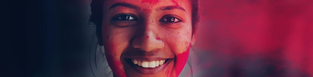 7 indických oděvních značek, které do módy vplétají etiku